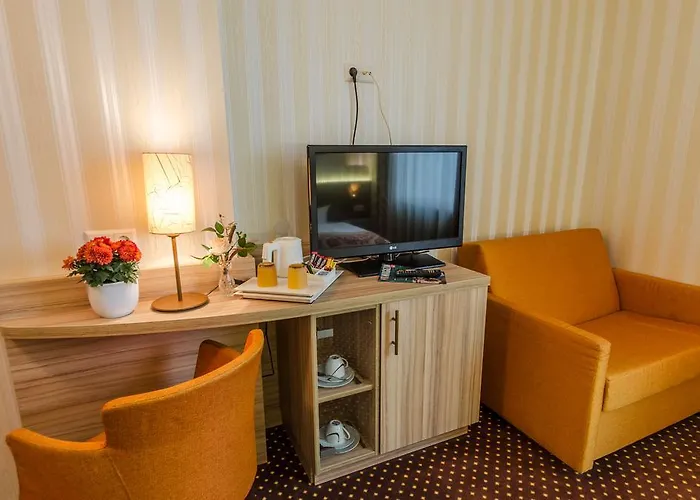 Alte Post Szálloda Lehrte